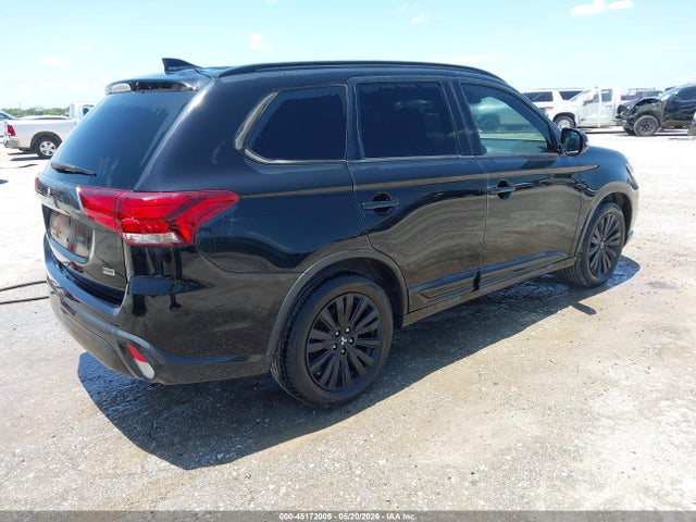 45172005 :رقم المزاد ، JA4AD3A37LZ010098 vin ، 2020 Mitsubishi Outlander Le 2.4 مزاد بيع