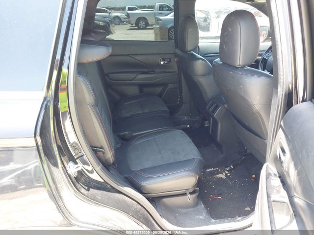 45172005 :رقم المزاد ، JA4AD3A37LZ010098 vin ، 2020 Mitsubishi Outlander Le 2.4 مزاد بيع