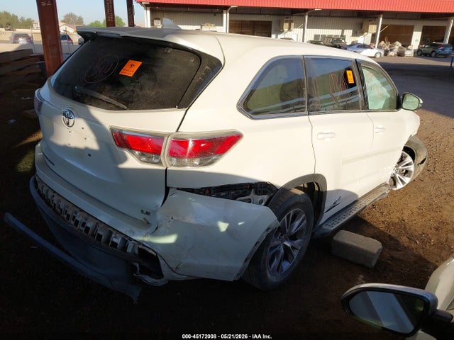 Toyota Highlander Le Plus V6 2015 5TDZKRFH7FS098825 Image 4