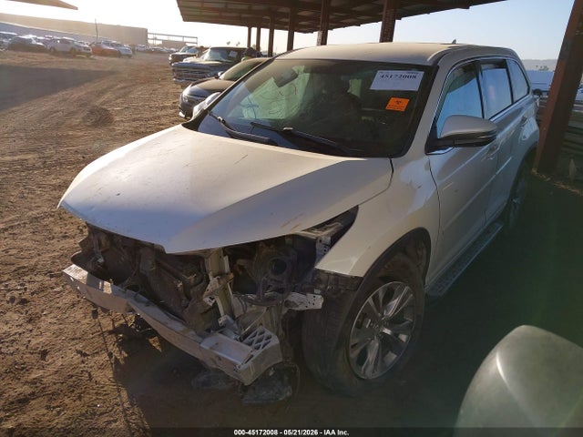 Toyota Highlander Le Plus V6 2015 5TDZKRFH7FS098825 Image 6