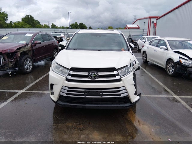 45172017 :رقم المزاد ، 5TDJZRFH3HS508242 vin ، 2017 Toyota Highlander Xle مزاد بيع