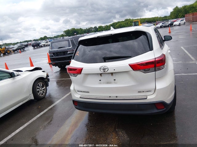 45172017 :رقم المزاد ، 5TDJZRFH3HS508242 vin ، 2017 Toyota Highlander Xle مزاد بيع