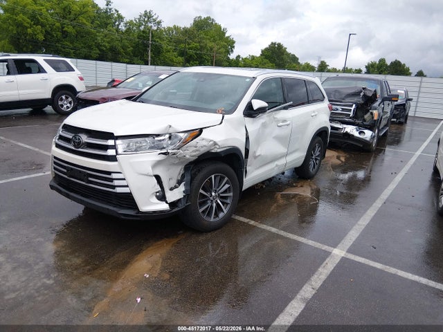 45172017 :رقم المزاد ، 5TDJZRFH3HS508242 vin ، 2017 Toyota Highlander Xle مزاد بيع