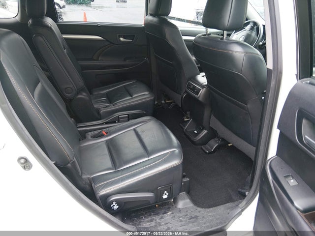 45172017 :رقم المزاد ، 5TDJZRFH3HS508242 vin ، 2017 Toyota Highlander Xle مزاد بيع
