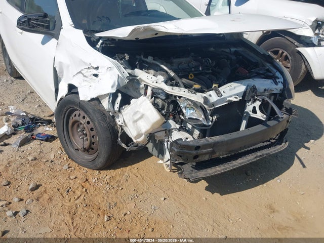 2016 Toyota Corolla Le მანქანა იყიდება აუქციონზე, vin: 2T1BURHE1GC656063, აუქციონის ნომერი: 45172024