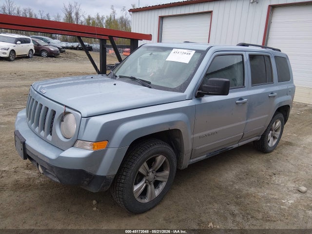 45172048 :رقم المزاد ، 1C4NJRFB7DD165218 vin ، 2013 Jeep Patriot Latitude مزاد بيع