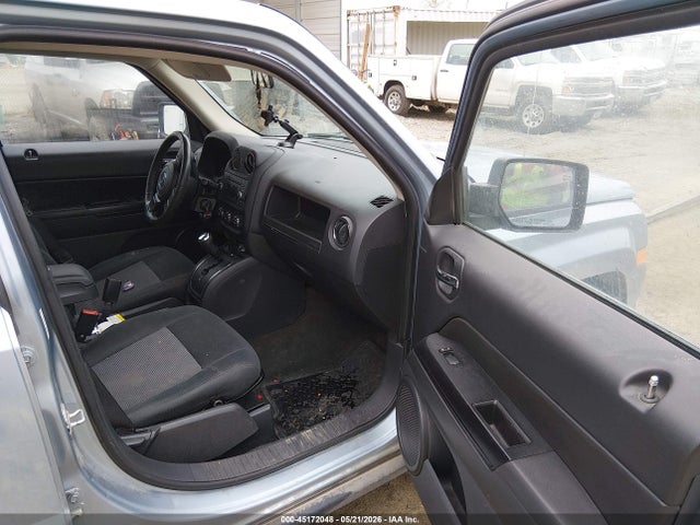 45172048 :رقم المزاد ، 1C4NJRFB7DD165218 vin ، 2013 Jeep Patriot Latitude مزاد بيع