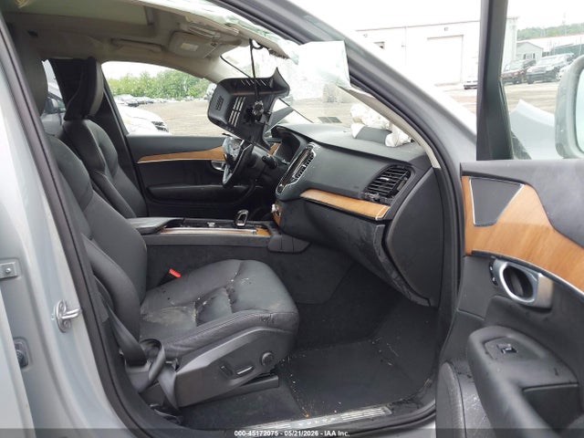 Volvo Xc90 B5 Plus Bright Theme 2024 YV4L12PE1R1234725 Image 5