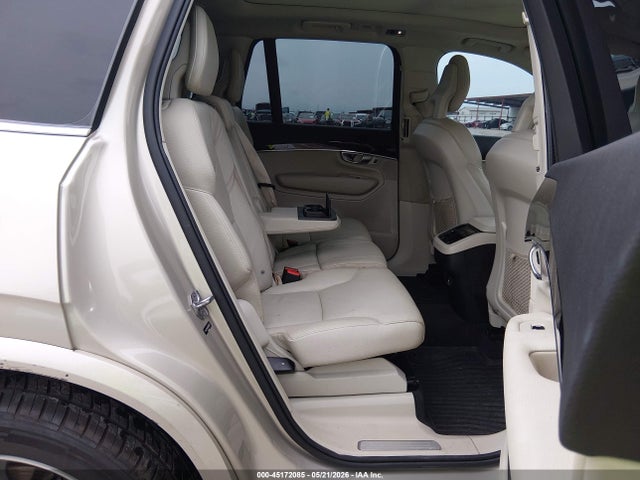 45172085 :رقم المزاد ، YV4A22PK5H1142834 vin ، 2017 Volvo Xc90 T6 Momentum مزاد بيع