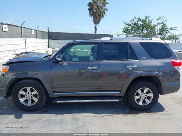 2011 Toyota 4runner Sr5 V6 მანქანა იყიდება აუქციონზე, vin: JTEZU5JR1B5033368, აუქციონის ნომერი: 45172093