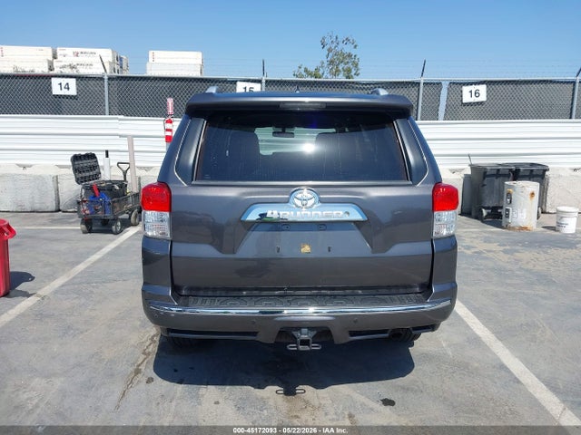 2011 Toyota 4runner Sr5 V6 მანქანა იყიდება აუქციონზე, vin: JTEZU5JR1B5033368, აუქციონის ნომერი: 45172093