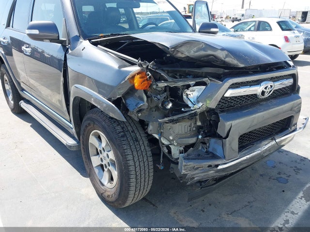 2011 Toyota 4runner Sr5 V6 მანქანა იყიდება აუქციონზე, vin: JTEZU5JR1B5033368, აუქციონის ნომერი: 45172093