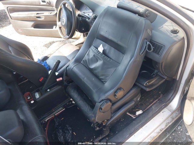 Продажа на аукционе авто 2000 Volkswagen Gti Glx, vin: WVWDE21J6YW606062, номер лота: 45172095