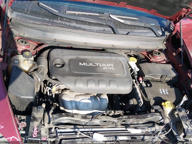 1C4PJLCB7HW561797 Jeep Cherokee Latitude Fwd