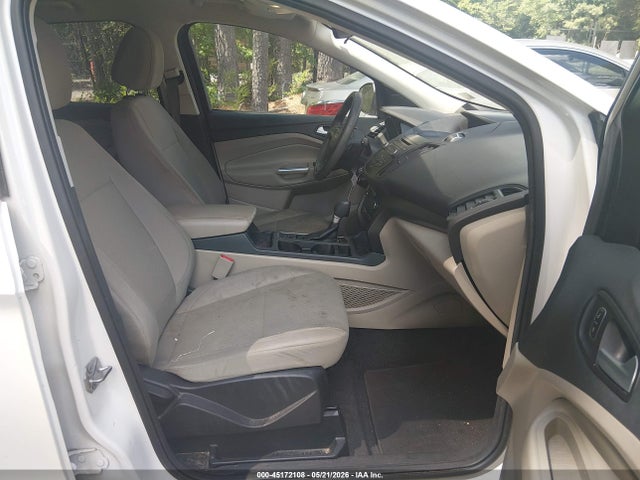 45172108 :رقم المزاد ، 1FMCU0GD6HUB49684 vin ، 2017 Ford Escape Se مزاد بيع