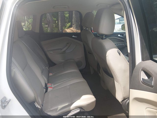 45172108 :رقم المزاد ، 1FMCU0GD6HUB49684 vin ، 2017 Ford Escape Se مزاد بيع