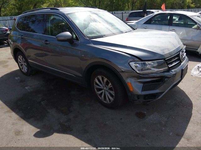 Продажа на аукционе авто 2018 Volkswagen Tiguan 2.0t Se/2.0t Sel, vin: 3VV2B7AX1JM151386, номер лота: 45172133