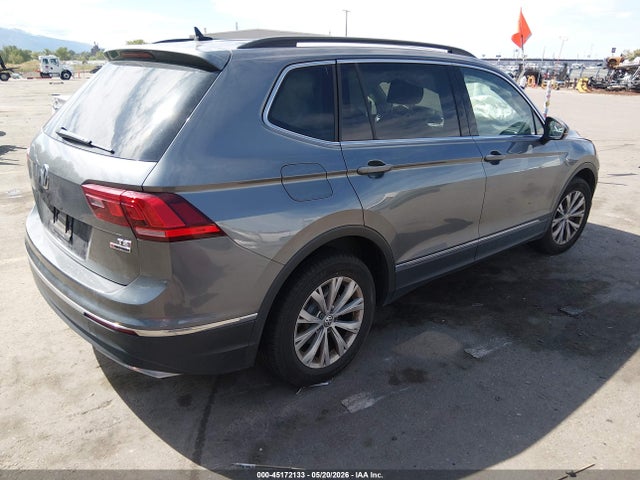 3VV2B7AX1JM151386 Volkswagen Tiguan 2.0t Se/2.0t Sel