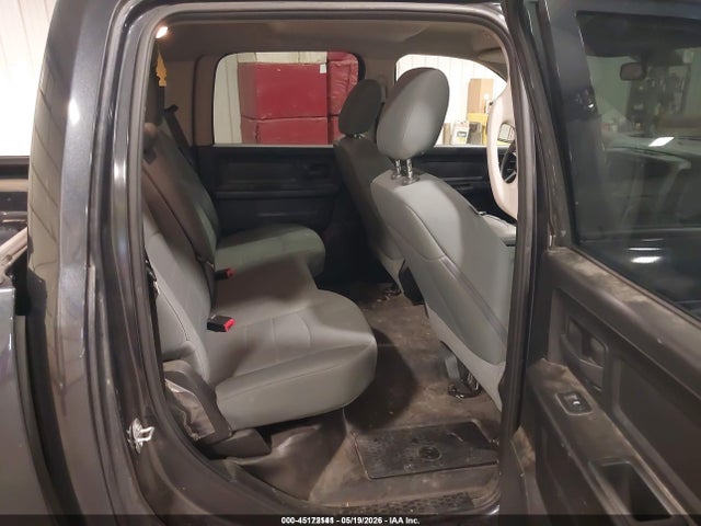 Продаж на аукціоні авто 2019 Ram 1500 Classic Tradesman  4x4 5'7 Box, vin: 1C6RR7KG2KS680644, номер лоту: 45172141