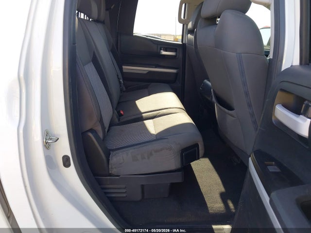 Aukcja sprzedaży 2017 Toyota Tundra Sr5 5.7l V8, vin: 5TFRW5F19HX213874, numer aukcji: 45172174