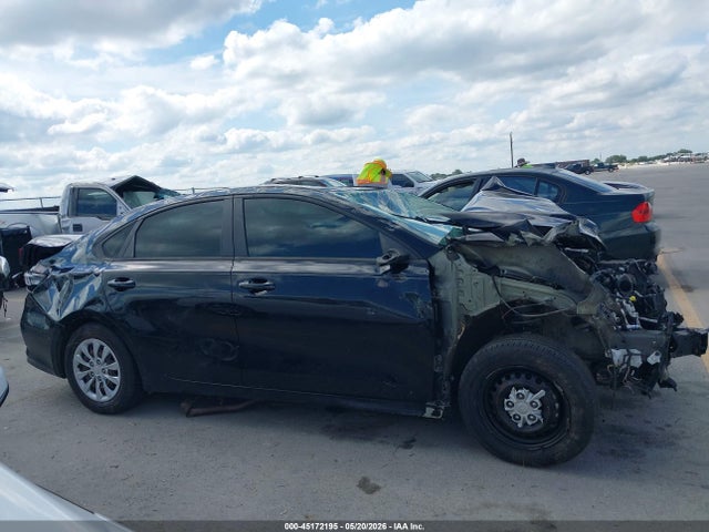 Продаж на аукціоні авто 2021 Kia Forte Fe, vin: 3KPF24AD0ME277337, номер лоту: 45172195