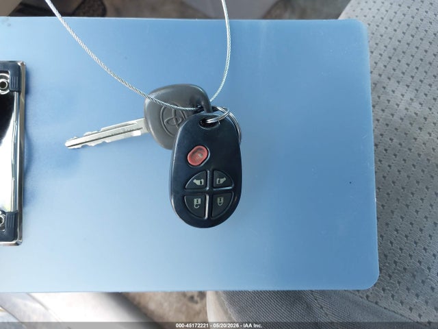 45172221 :رقم المزاد ، 5TDZK23C28S196650 vin ، 2008 Toyota Sienna Le مزاد بيع