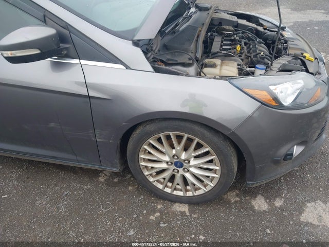 Продаж на аукціоні авто 2014 Ford Focus Titanium, vin: 1FADP3N26EL164907, номер лоту: 45172224