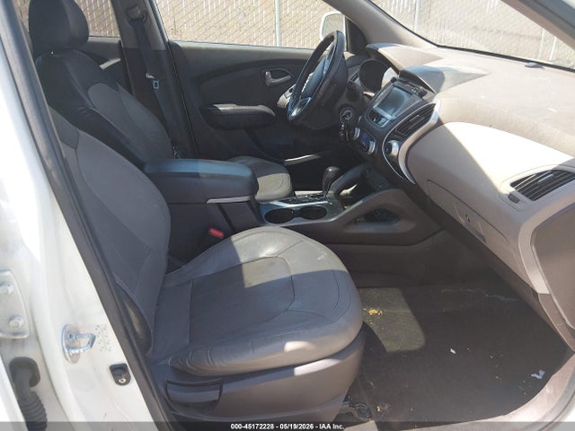 Aukcja sprzedaży 2011 Hyundai Tucson Limited, vin: KM8JUCAC4BU228884, numer aukcji: 45172228