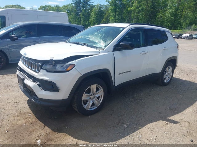 3C4NJDBB1NT217530 Jeep Compass Latitude 4x4