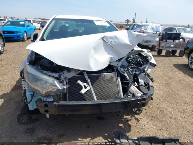 2016 Toyota Corolla Le მანქანა იყიდება აუქციონზე, vin: 5YFBURHE3GP562329, აუქციონის ნომერი: 45172340