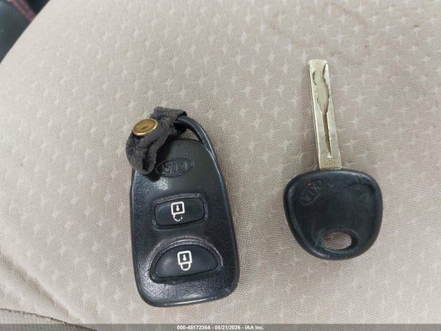 Продажа на аукционе авто 2011 Kia Sorento Lx, vin: 5XYKT4A14BG182667, номер лота: 45172364