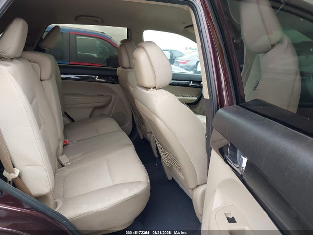 Продажа на аукционе авто 2011 Kia Sorento Lx, vin: 5XYKT4A14BG182667, номер лота: 45172364