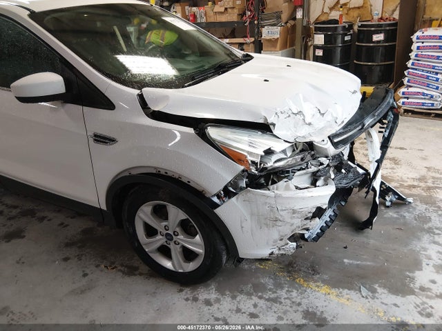 45172370 :رقم المزاد ، 1FMCU0G74GUA86335 vin ، 2016 Ford Escape Se مزاد بيع