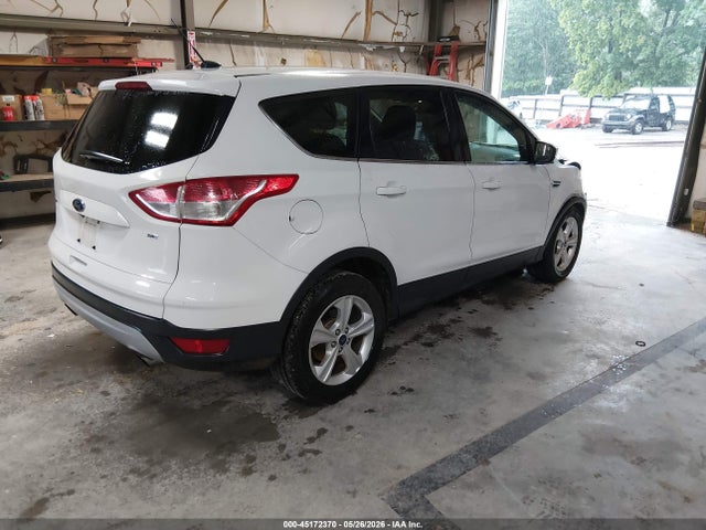 45172370 :رقم المزاد ، 1FMCU0G74GUA86335 vin ، 2016 Ford Escape Se مزاد بيع