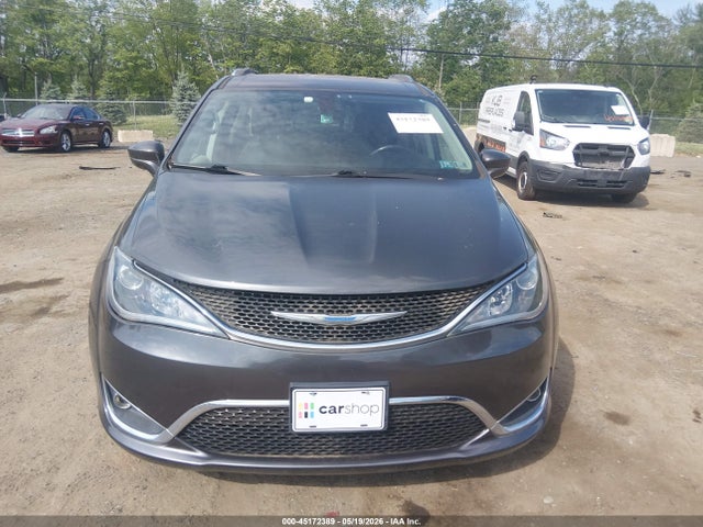 2018 Chrysler Pacifica Touring L მანქანა იყიდება აუქციონზე, vin: 2C4RC1BG4JR227665, აუქციონის ნომერი: 45172389