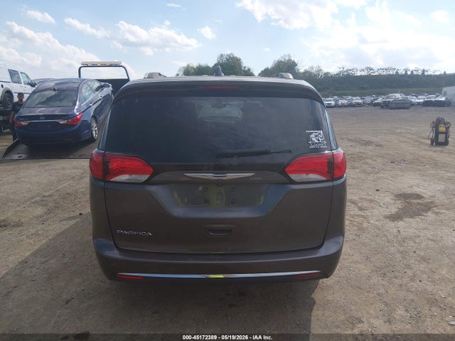 2018 Chrysler Pacifica Touring L მანქანა იყიდება აუქციონზე, vin: 2C4RC1BG4JR227665, აუქციონის ნომერი: 45172389
