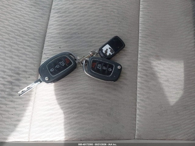 5XYZTDLB6HG438613 Hyundai Santa Fe Sport 2.4l