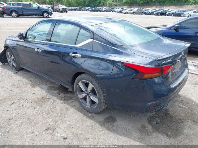 1N4BL4DW6KC128823 Nissan Altima 2.5 Sv