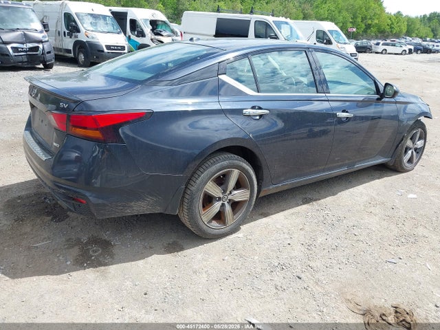 1N4BL4DW6KC128823 Nissan Altima 2.5 Sv