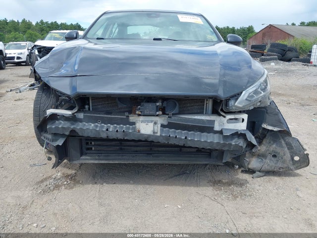 1N4BL4DW6KC128823 Nissan Altima 2.5 Sv
