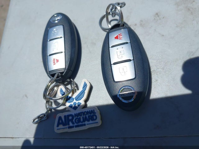 45172451 :رقم المزاد ، JN8AS5MT0BW178477 vin ، 2011 Nissan Rogue Sv مزاد بيع