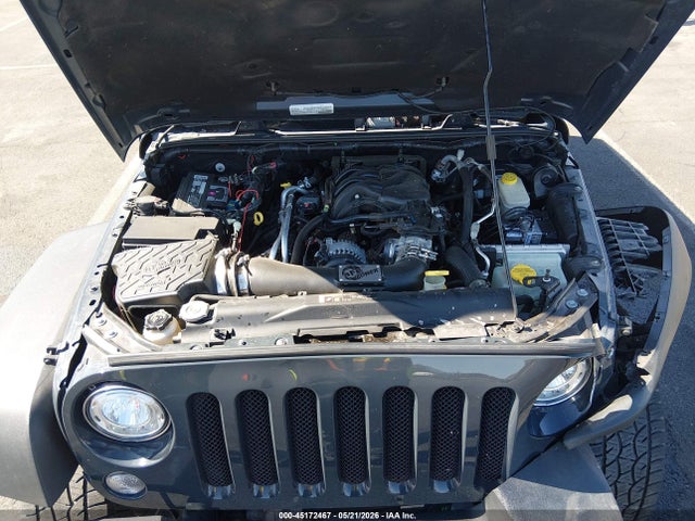 1C4BJWFG3HL580853 Jeep Wrangler Unlimited Rubicon 4x4