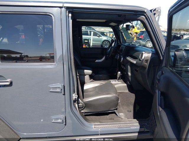 1C4BJWFG3HL580853 Jeep Wrangler Unlimited Rubicon 4x4