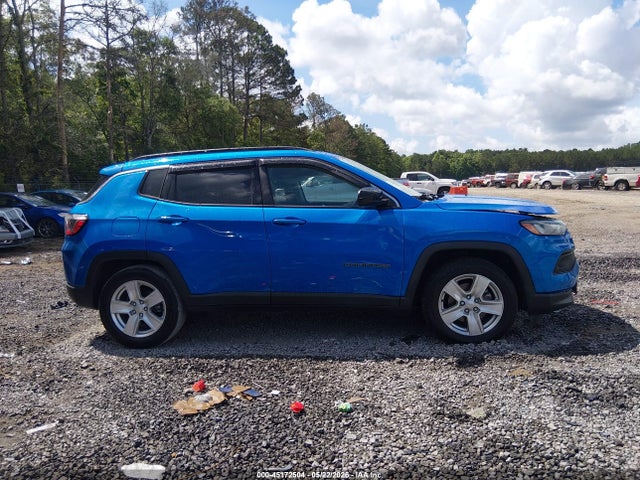 45172504 :رقم المزاد ، 3C4NJCBB6NT106689 vin ، 2022 Jeep Compass Latitude Fwd مزاد بيع