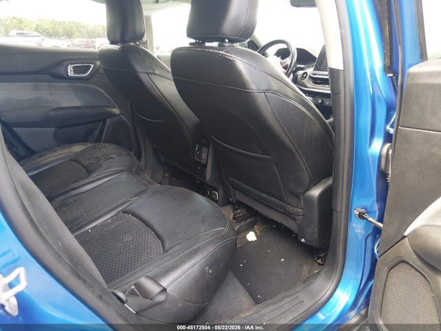 45172504 :رقم المزاد ، 3C4NJCBB6NT106689 vin ، 2022 Jeep Compass Latitude Fwd مزاد بيع