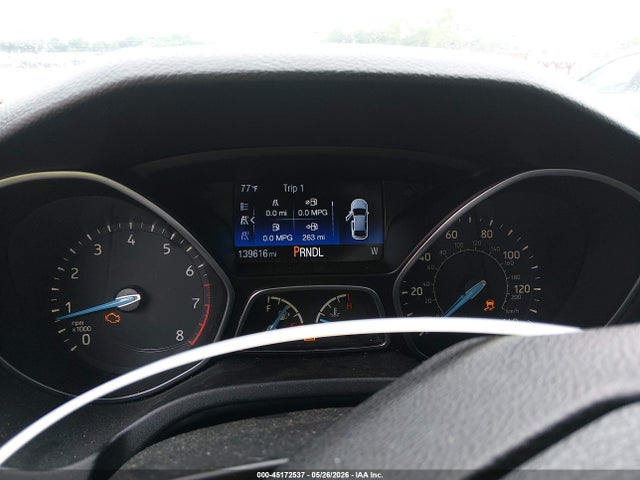 45172537 :رقم المزاد ، 1FADP3F22FL365333 vin ، 2015 Ford Focus Se مزاد بيع
