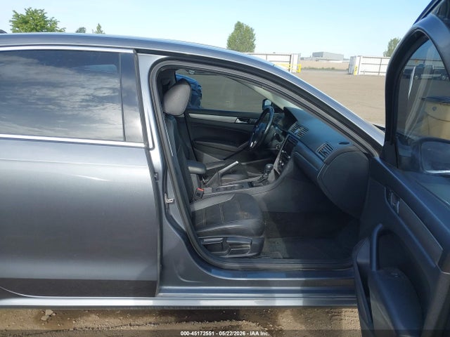 Продажа на аукционе авто 2015 Volkswagen Passat 2.0l Tdi Se, vin: 1VWBV7A33FC090888, номер лота: 45172551