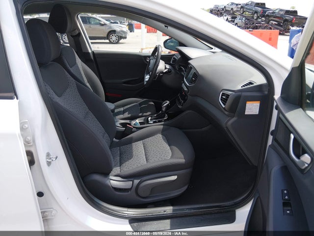 Продажа на аукционе авто 2019 Hyundai Ioniq Plug-in Hybrid, vin: KMHC65LD3KU156340, номер лота: 45172560
