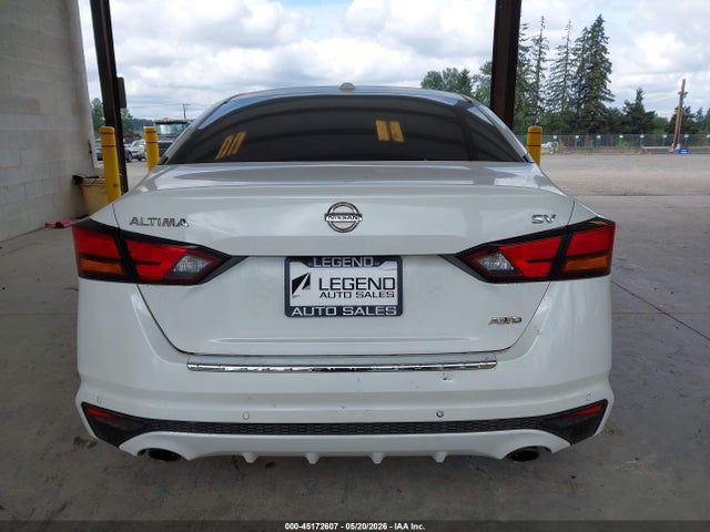 1N4BL4DW3NN340880 Nissan Altima Sv Intelligent Awd