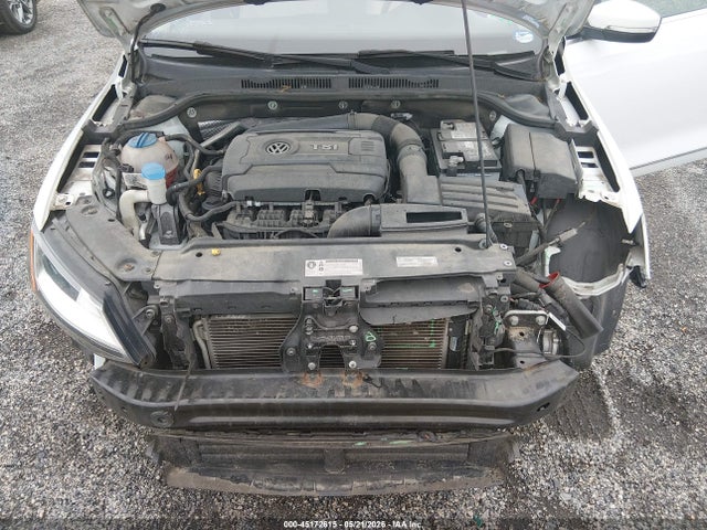 2017 Volkswagen Jetta 1.8t Sel მანქანა იყიდება აუქციონზე, vin: 3VWL17AJ8HM231504, აუქციონის ნომერი: 45172615